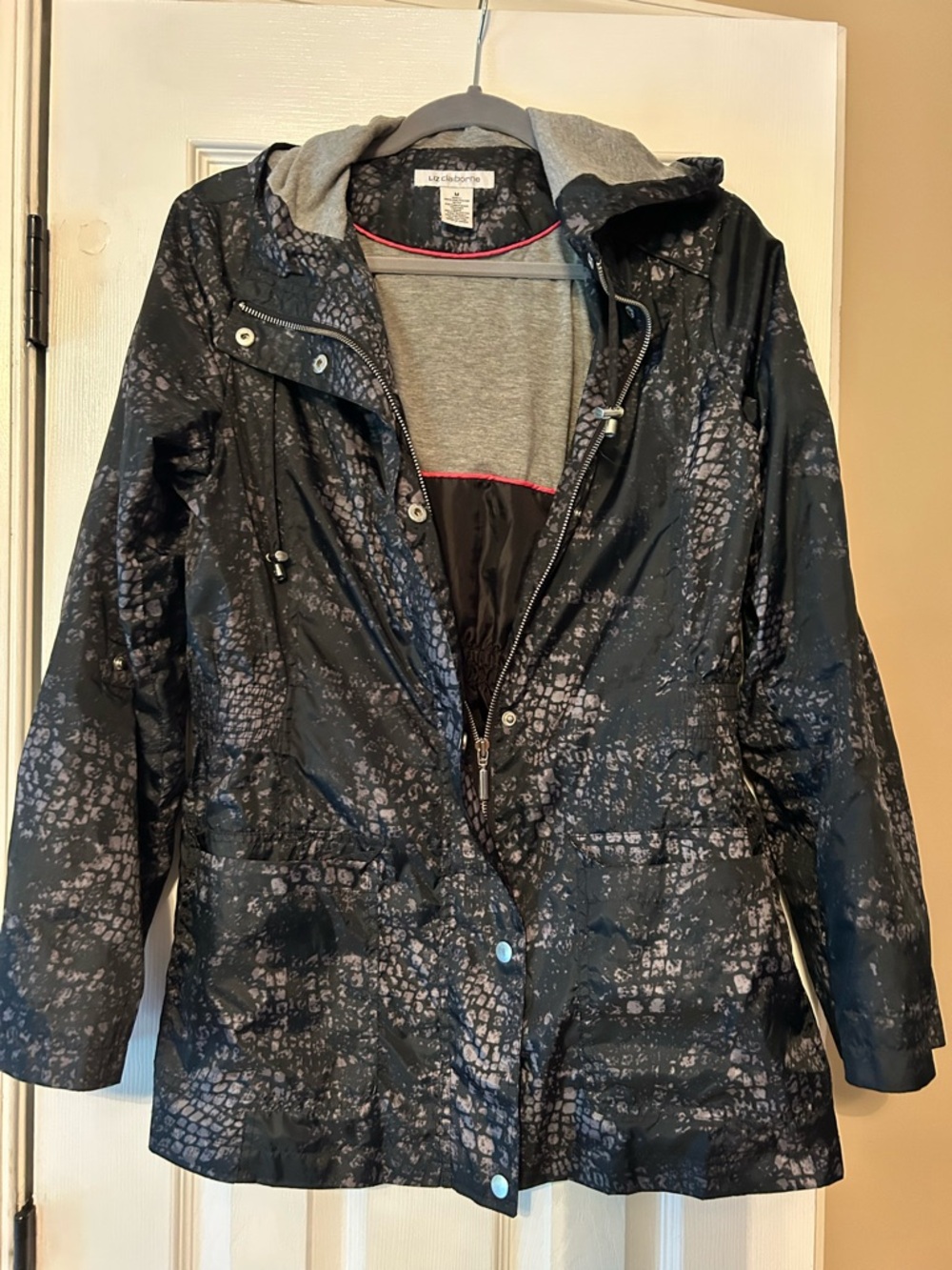 Liz Claiborne Black and Gray Patterned Hooded Trench Coat